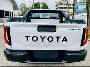 Toyota Hilux Active (Diesel) 2026 White