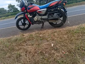Bajaj Boxer 2018 Red