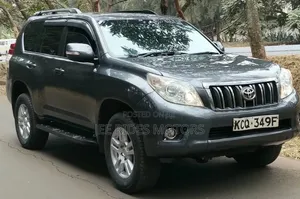 Toyota Land Cruiser Prado 2012