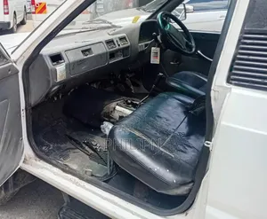 Tata Xenon 2011 White