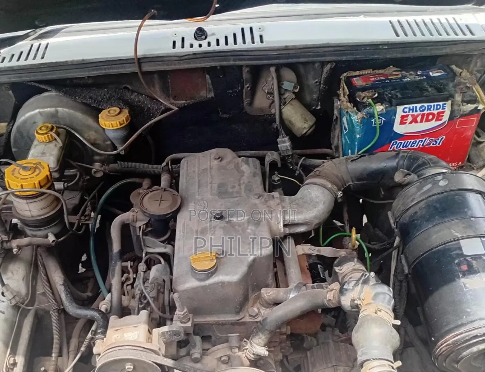 Tata Xenon 2011 White