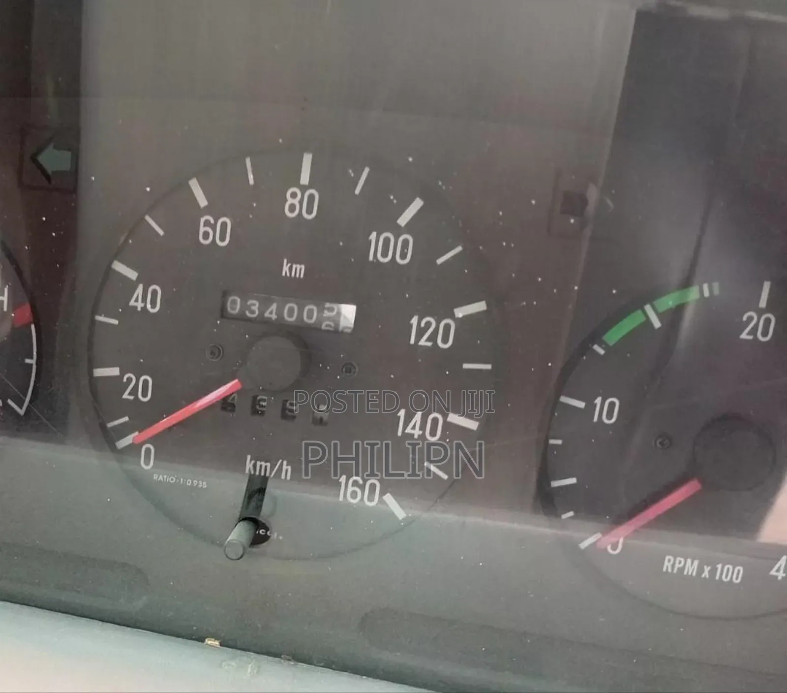Tata Xenon 2011 White