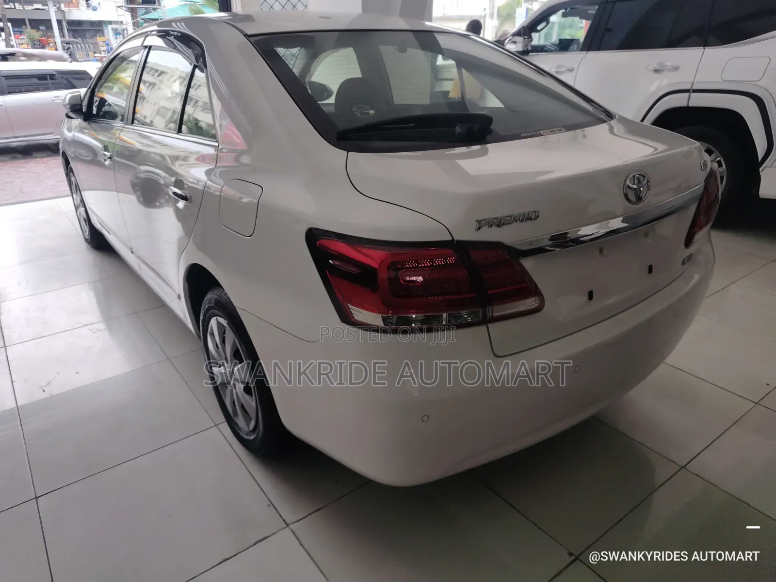 Toyota Premio 1.8 AWD 2019 White