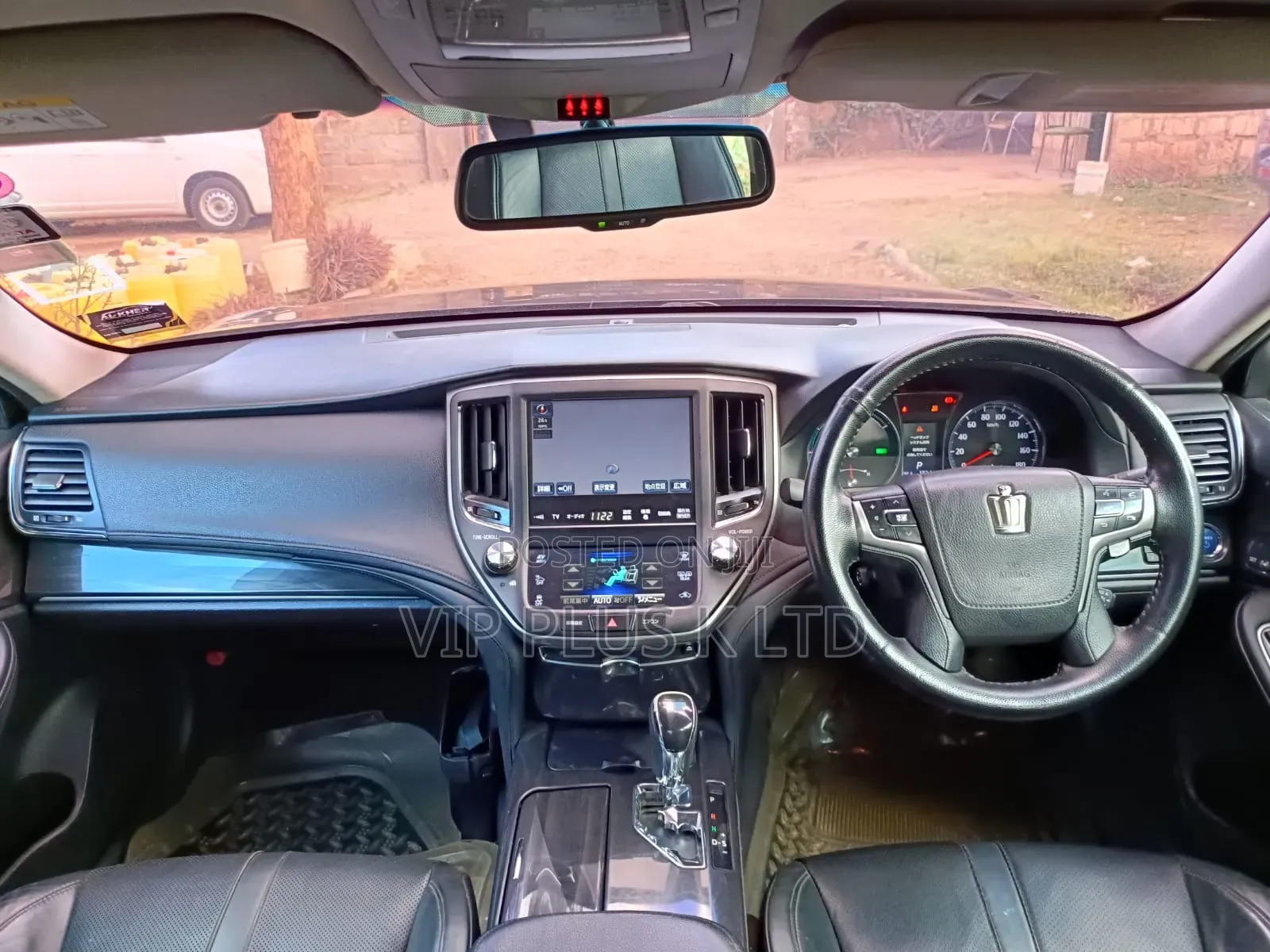 Toyota Crown 2013 Black