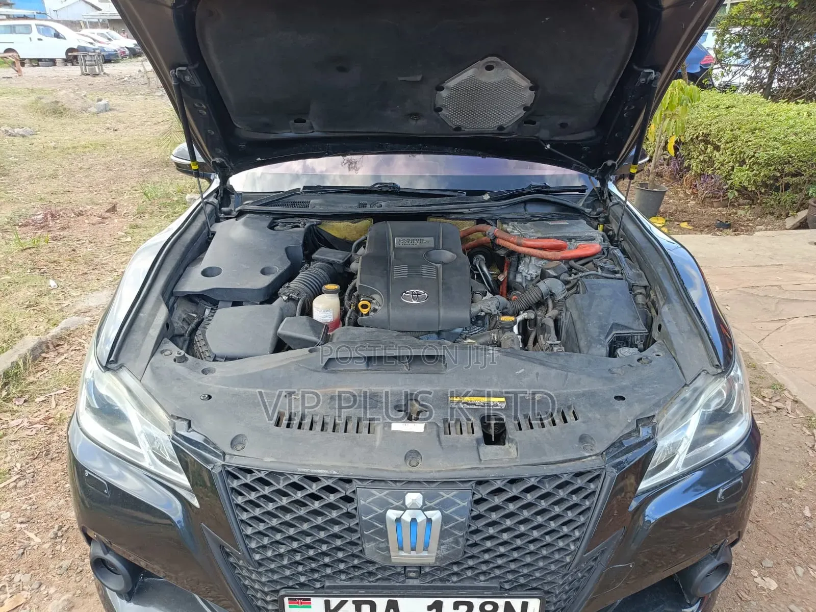 Toyota Crown 2013 Black