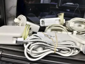 Macbook,apple  Chargers