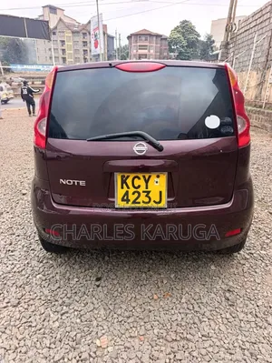 Nissan Note 2012 Maroon