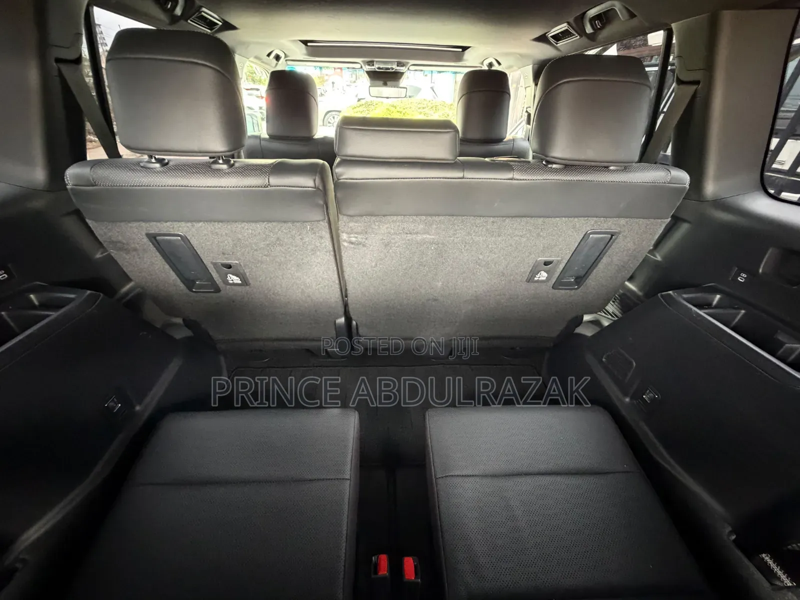 Toyota Land Cruiser Prado 2.8 2024 White