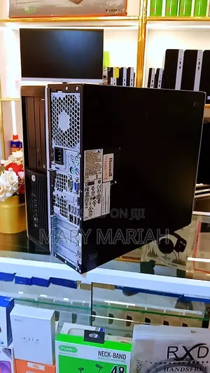 New Desktop Computer HP EliteDesk 800 G3 8GB Intel Core i5 HDD 500GB