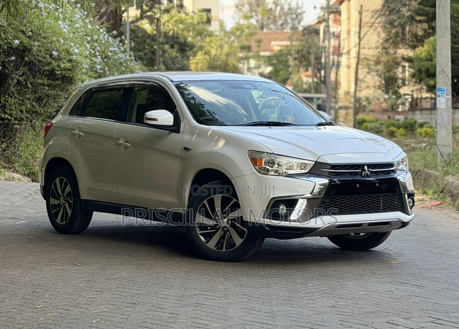 Mitsubishi RVR 2019 White