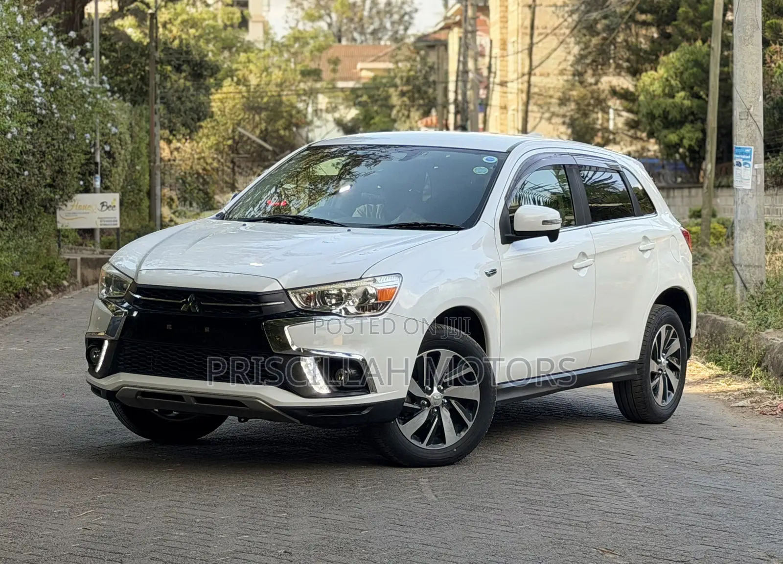 Mitsubishi RVR 2019 White