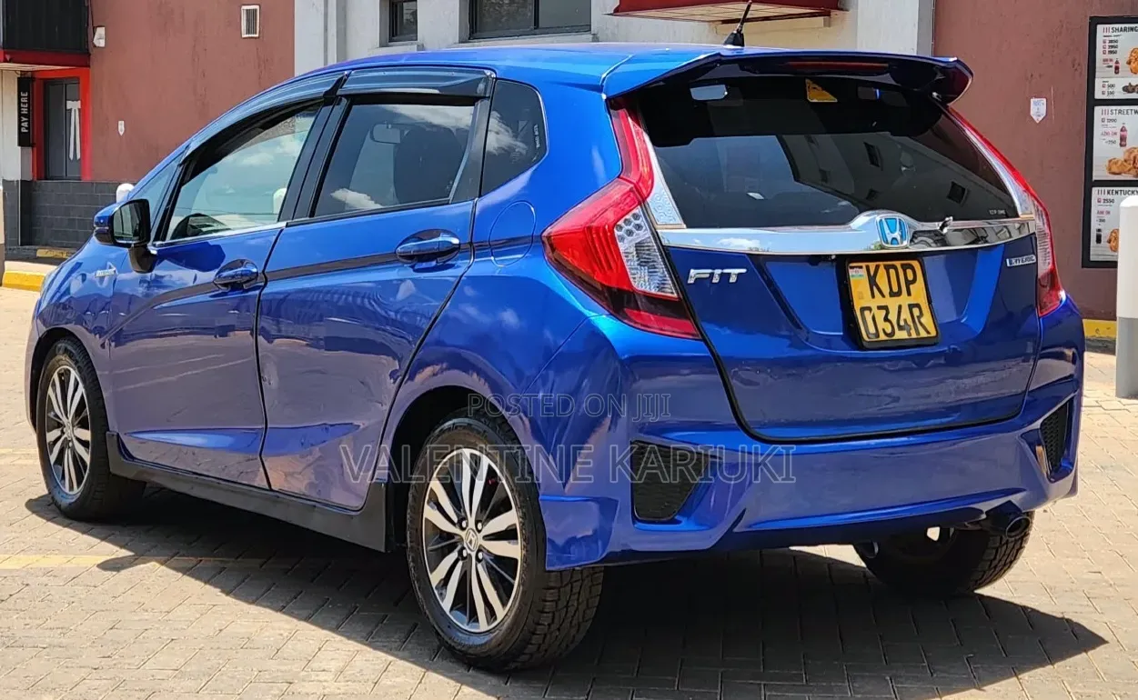 Honda Fit 2017 Blue