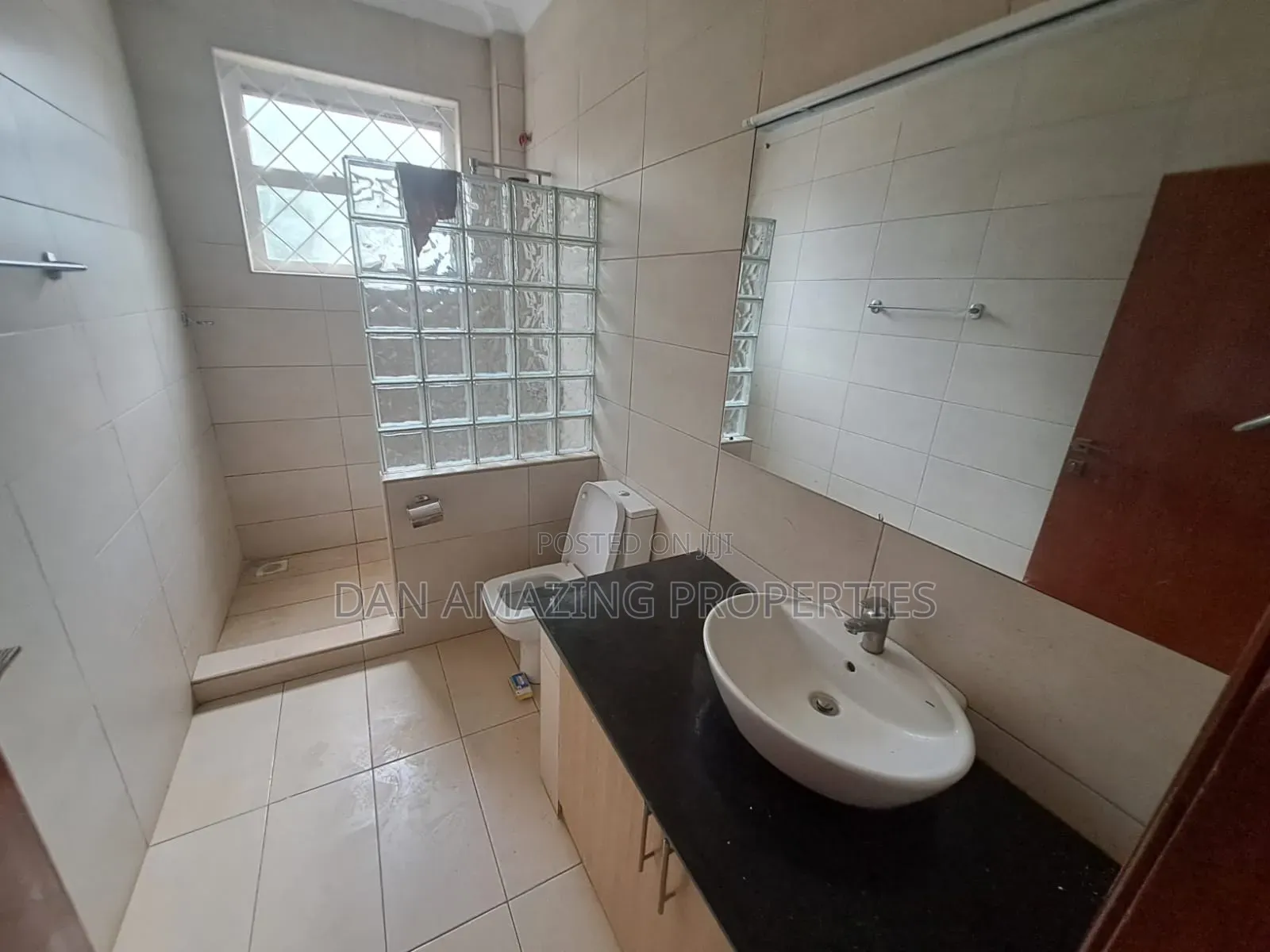 5bdrm Maisonette in Ngong On 1/2 Acre, Kibiku for rent