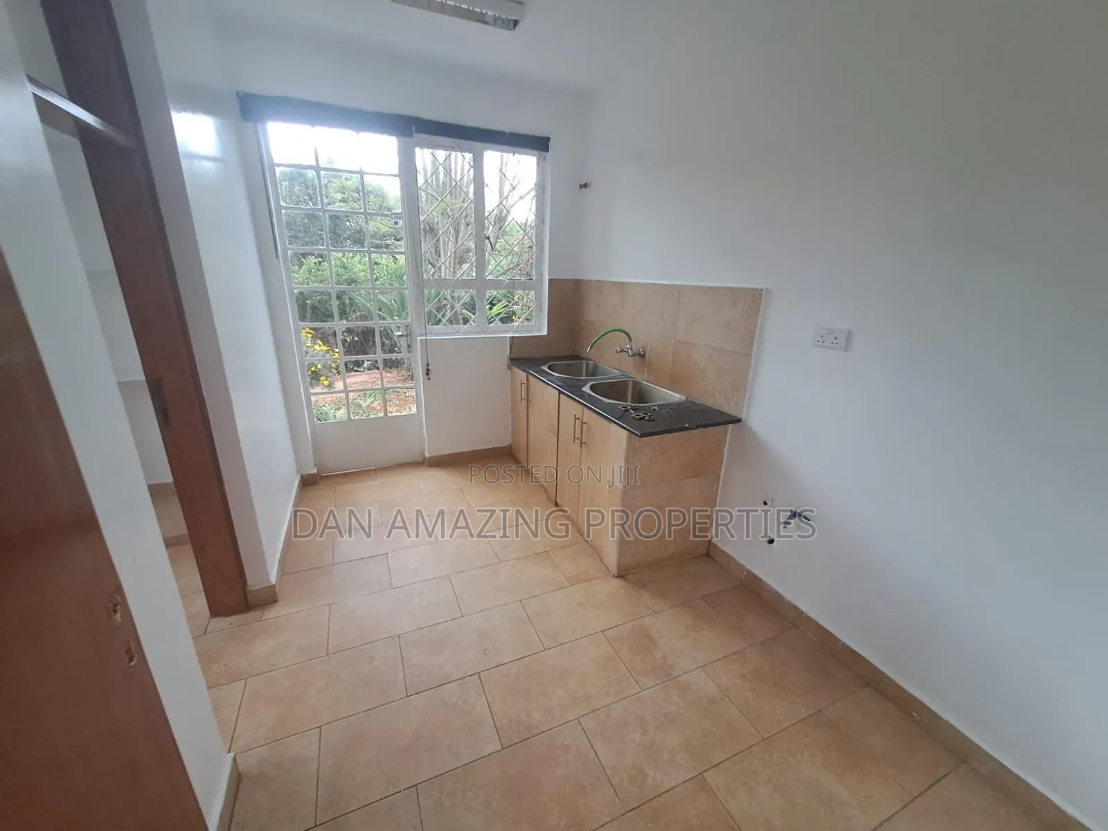 5bdrm Maisonette in Ngong On 1/2 Acre, Kibiku for rent