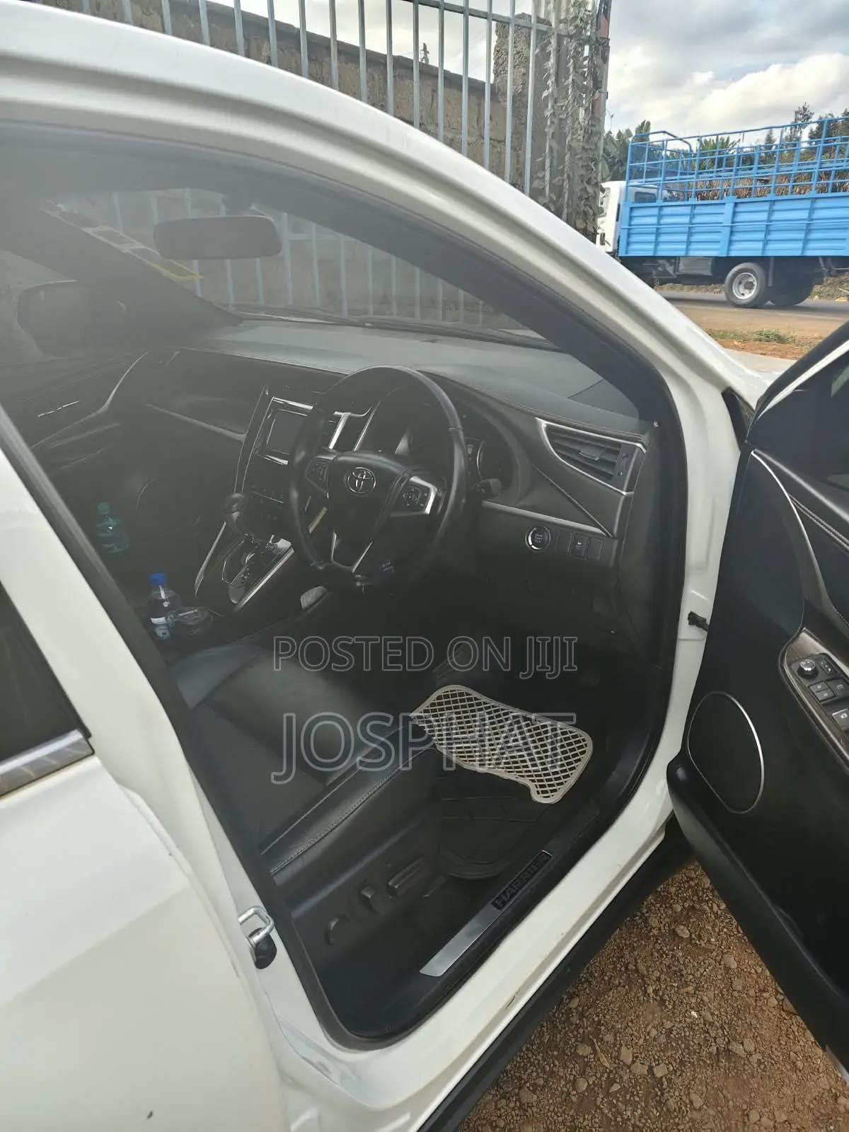 Toyota Harrier 2015 White