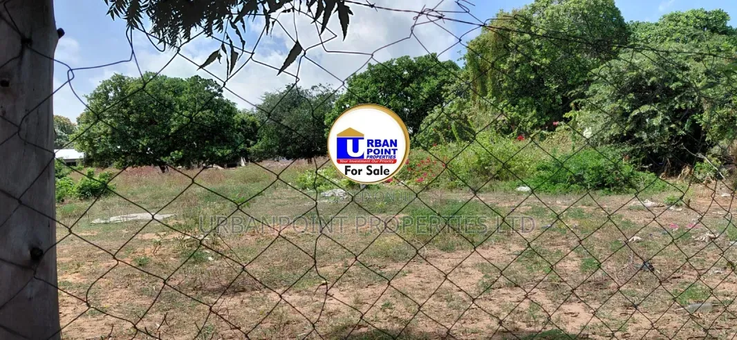 1acre Plot in Watamu Gede Touching Tarmac Road