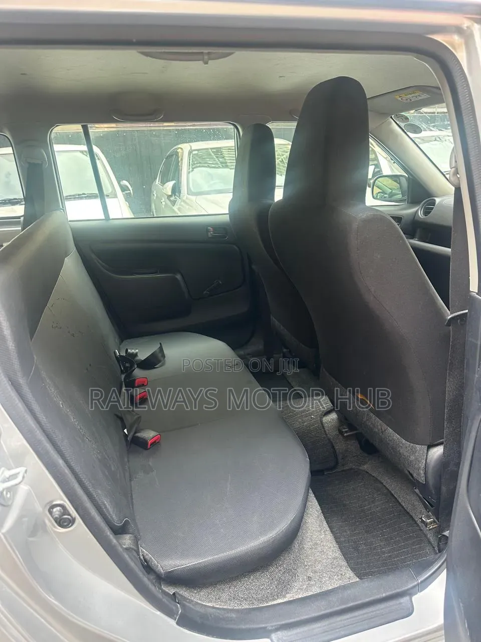 Toyota Probox 1.5 DX 2WD 2019 Silver