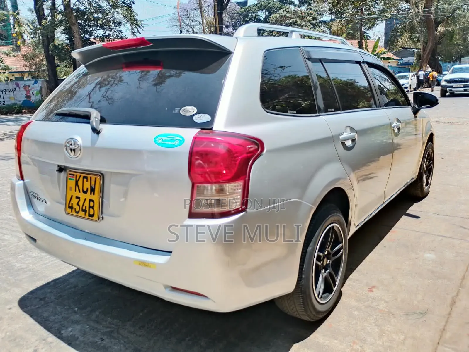 Toyota Corolla Fielder 1.5 Petrol FWD 2013 Silver