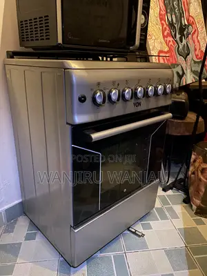 Von 3+1 Cooker (60x60) Daewoo Digital Microwave Combo – Moving Sale!