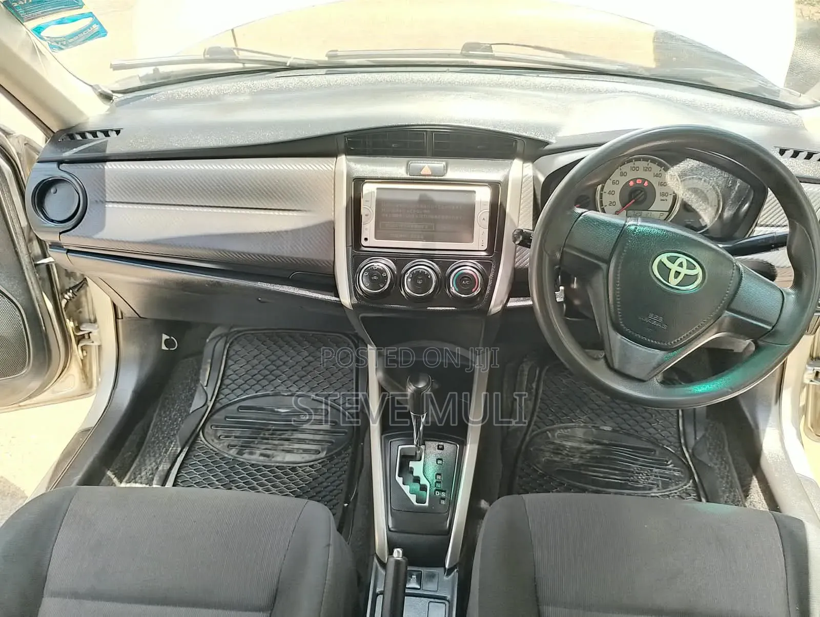 Toyota Corolla Fielder 1.5 Petrol FWD 2013 Silver