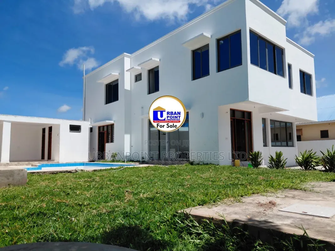 4bdrm Maisonette in Town Centre for sale