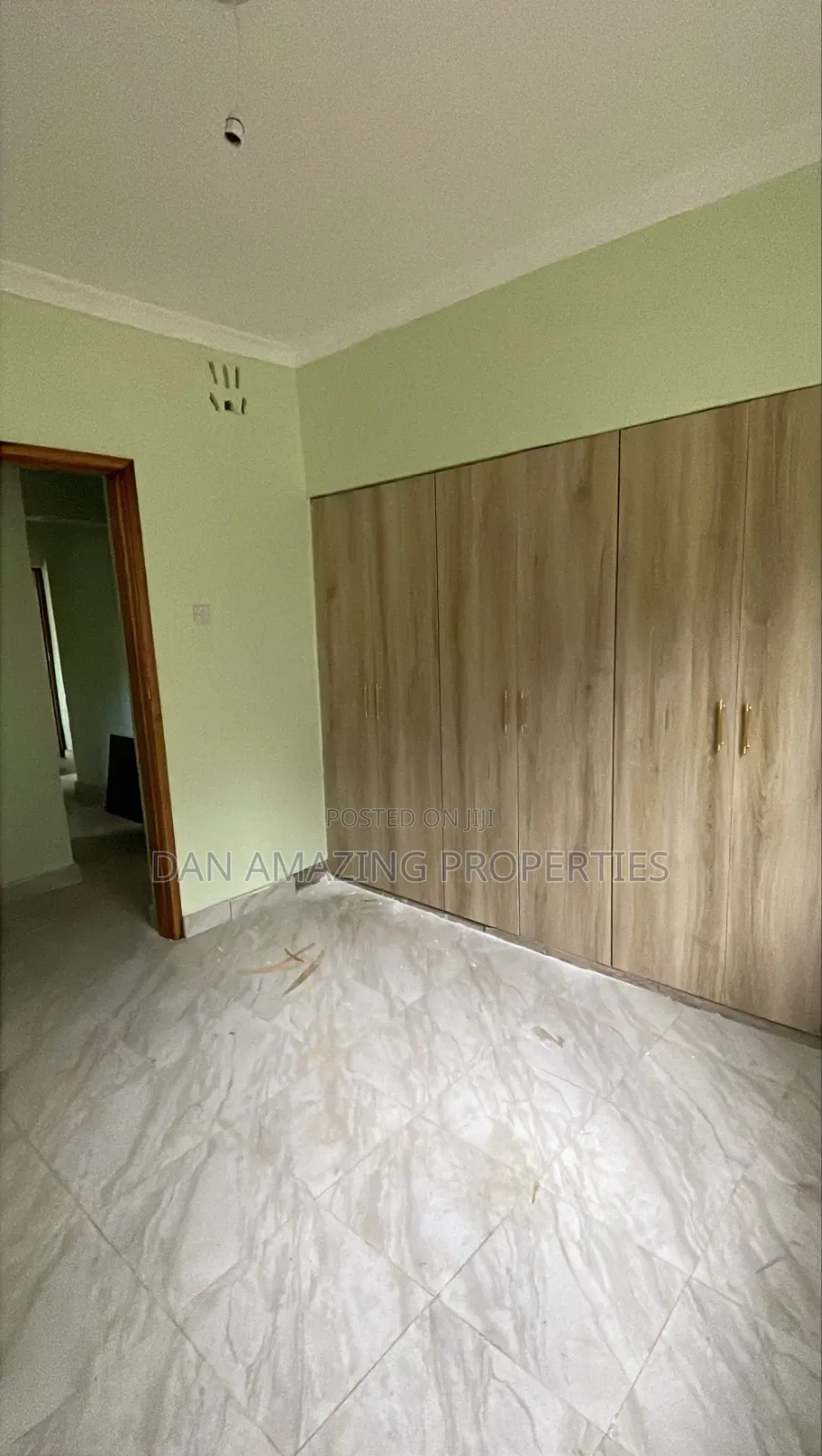 3bdrm Bungalow in Zambia Plus Dsq, Ngong CBD for rent