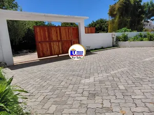 4bdrm Maisonette in Town Centre for sale