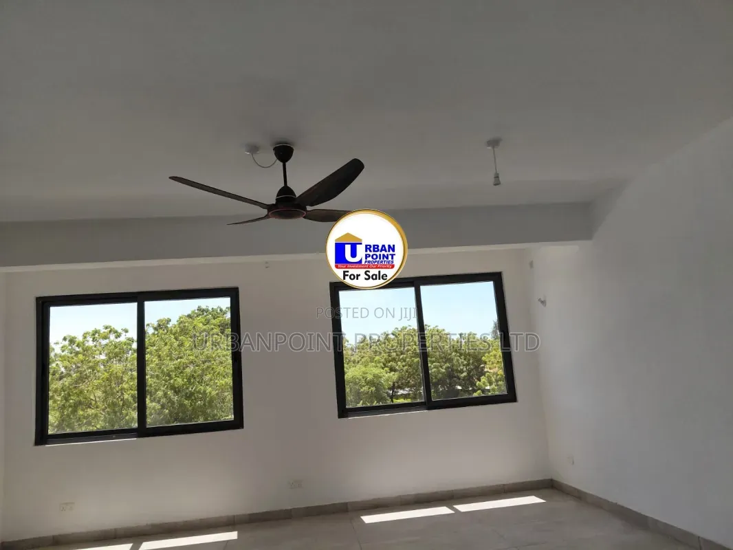 4bdrm Maisonette in Town Centre for sale
