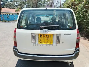 Toyota Succeed 2010 White
