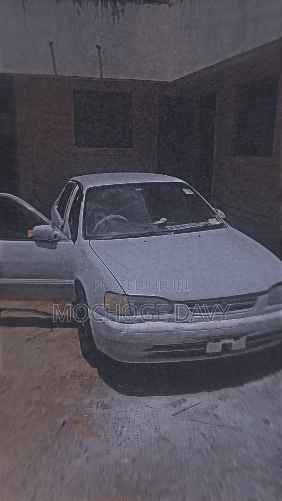 Toyota Corolla 1998 White