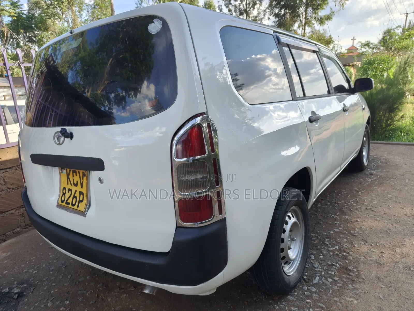 Toyota Probox 1.5 F 2WD 2014 White
