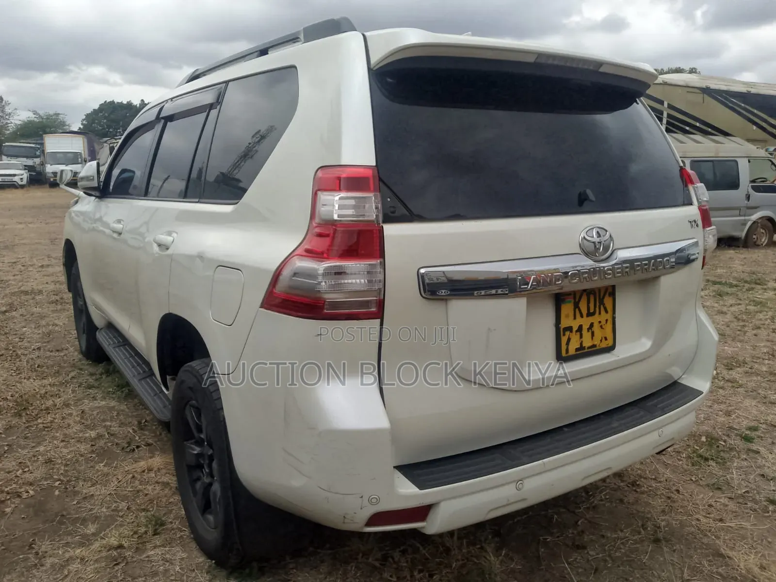 Toyota Land Cruiser Prado 2.8 D-4D 2015 White