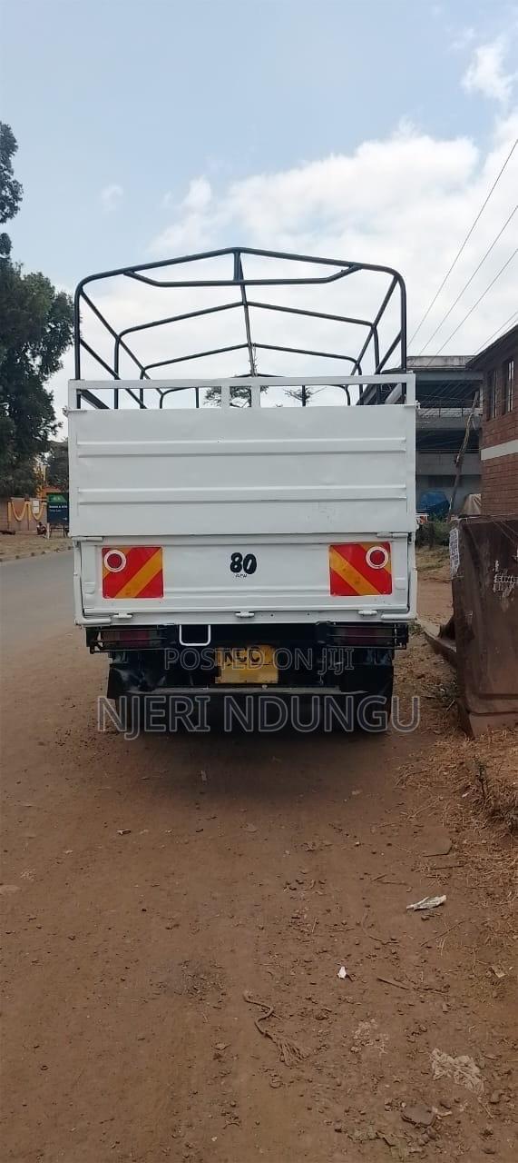 Toyota Dyna 2013 White - thumbnail 4