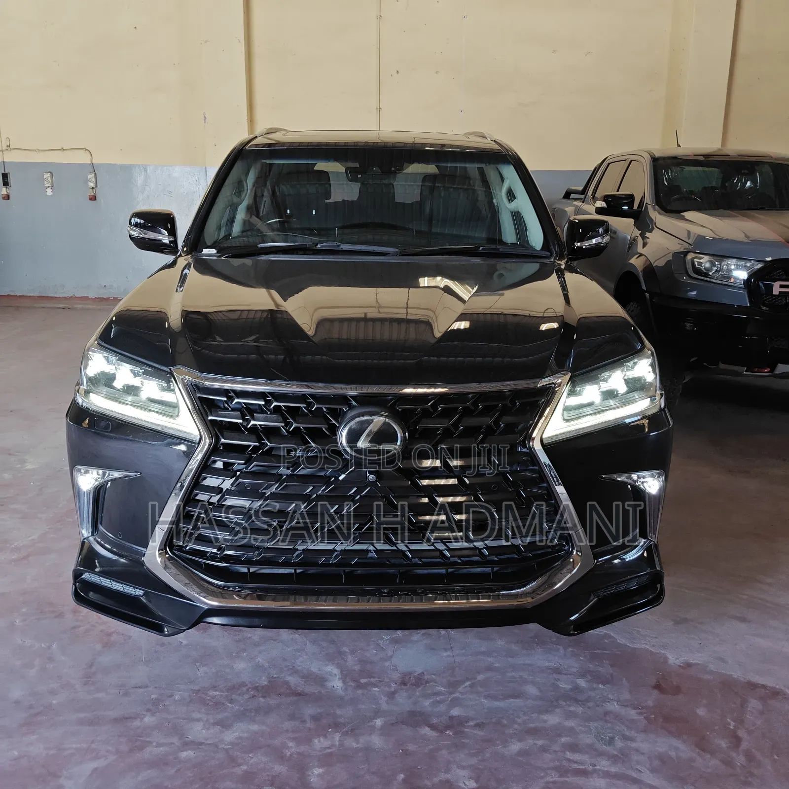 Lexus LX 2018 Black