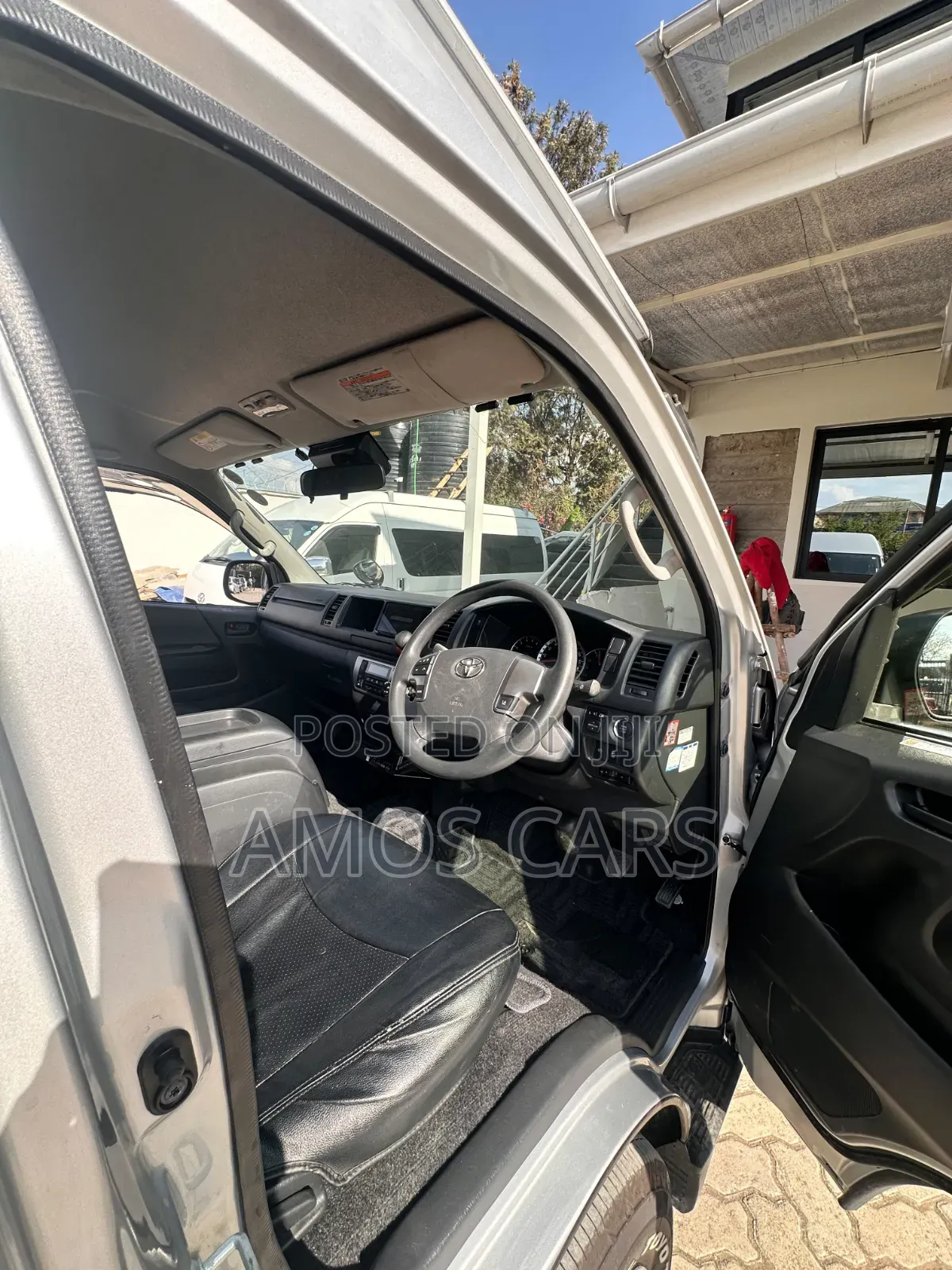 Toyota HiAce 2019 Silver