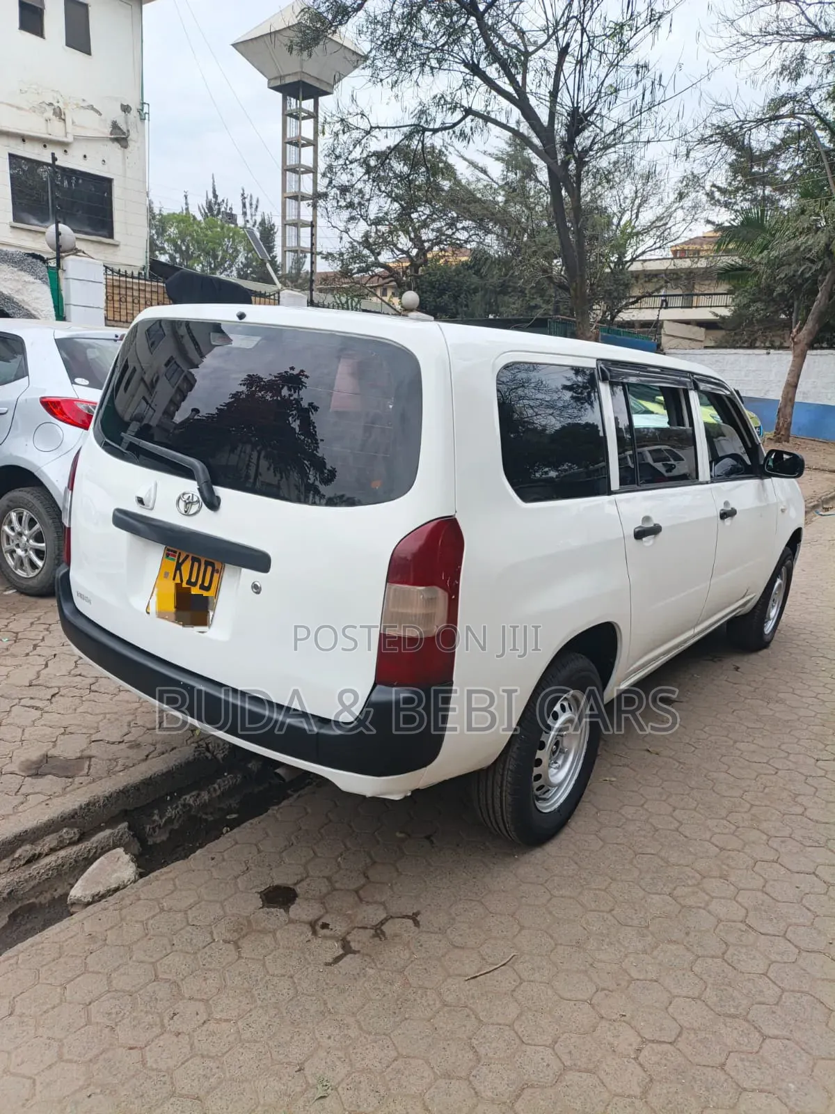 Toyota Succeed SV Premium 2014 Off white