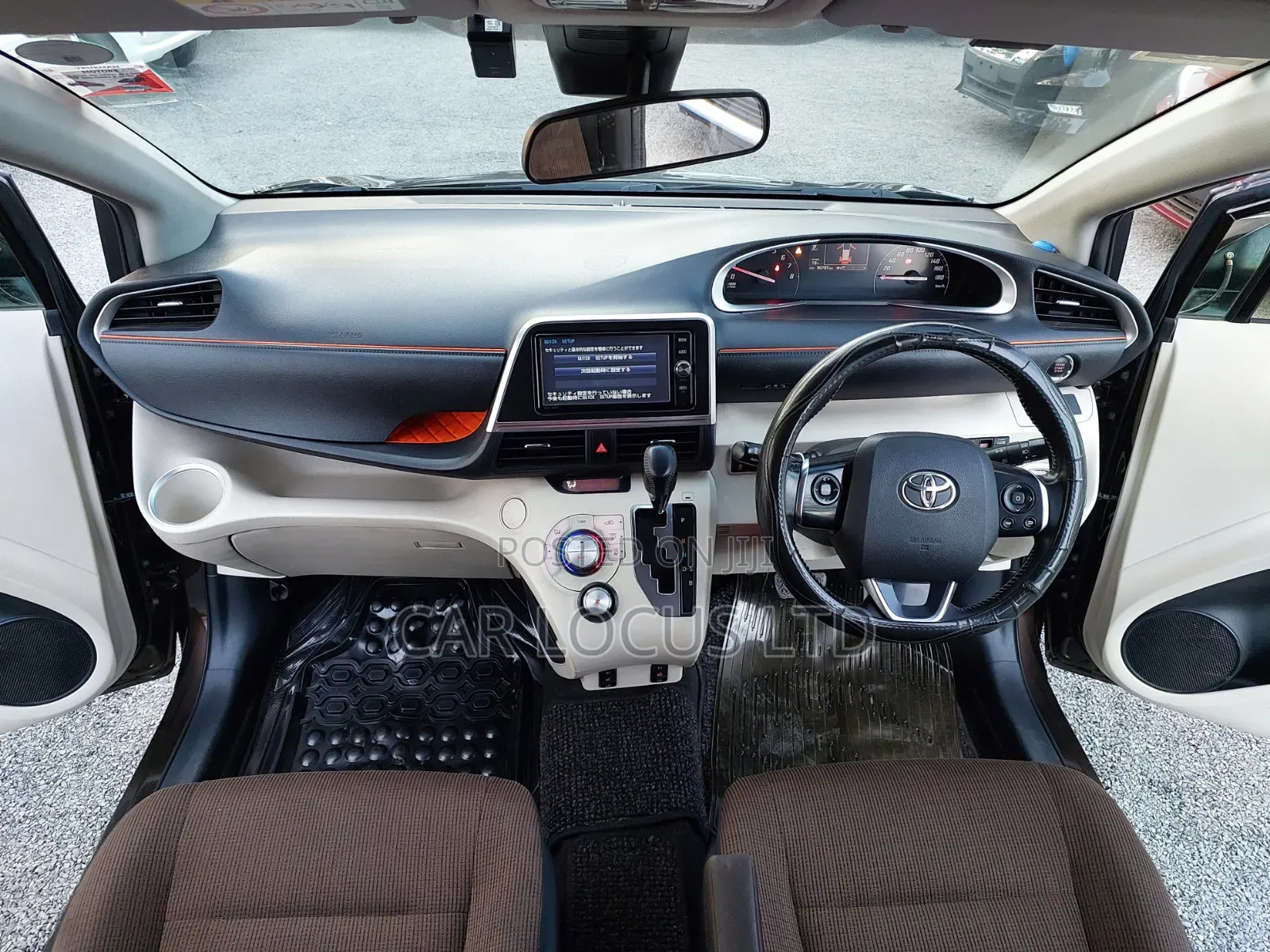 Toyota Sienta 2018 Brown