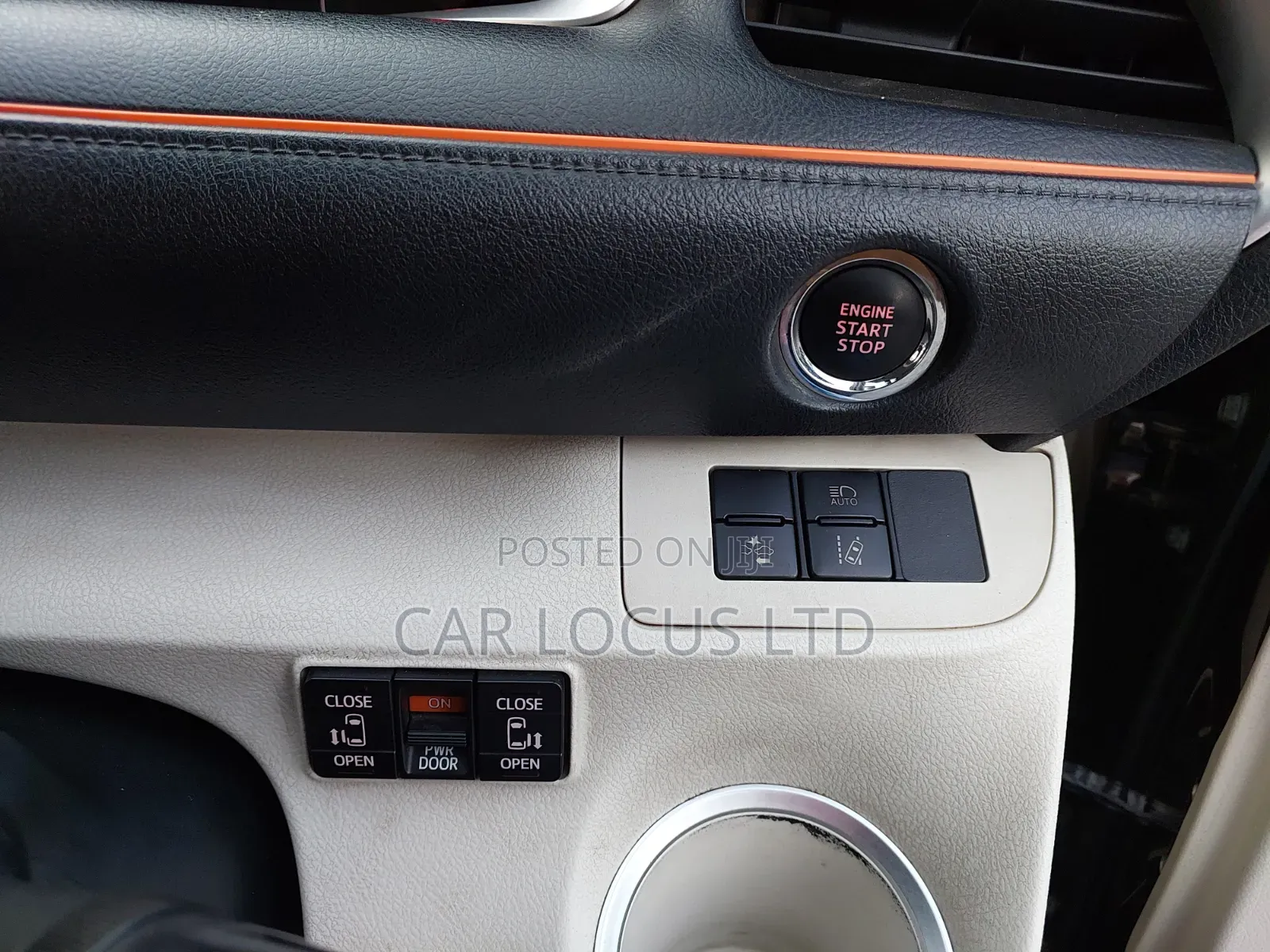 Toyota Sienta 2018 Brown