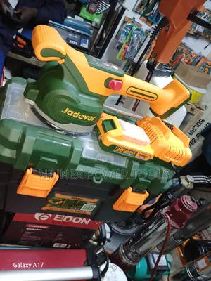 Jadever 20V Cordless Tile Vibration Machine (JDTVM1D128)