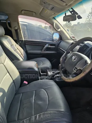 Toyota Land Cruiser 2008 Black