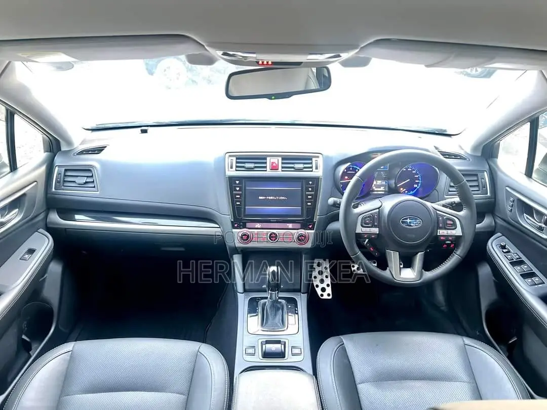 Subaru Outback 2.5i AWD 2016 White