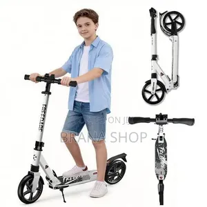 Elegant White Foldable Kick Scooter – Stylish Outdoor Cruiser 