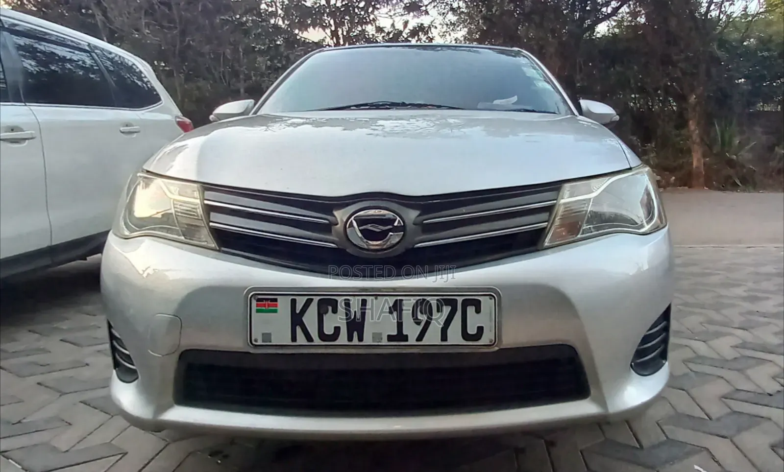 Toyota Axio 2012 Silver
