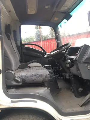 Mazda Titan 2014 White
