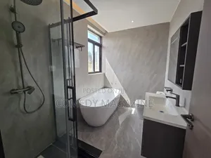 Furnished 5bdrm Maisonette in Royal Green, Karai for sale