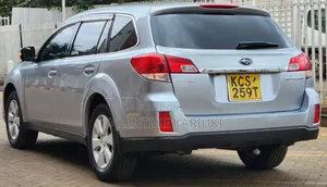 Subaru Outback 2012 Silver