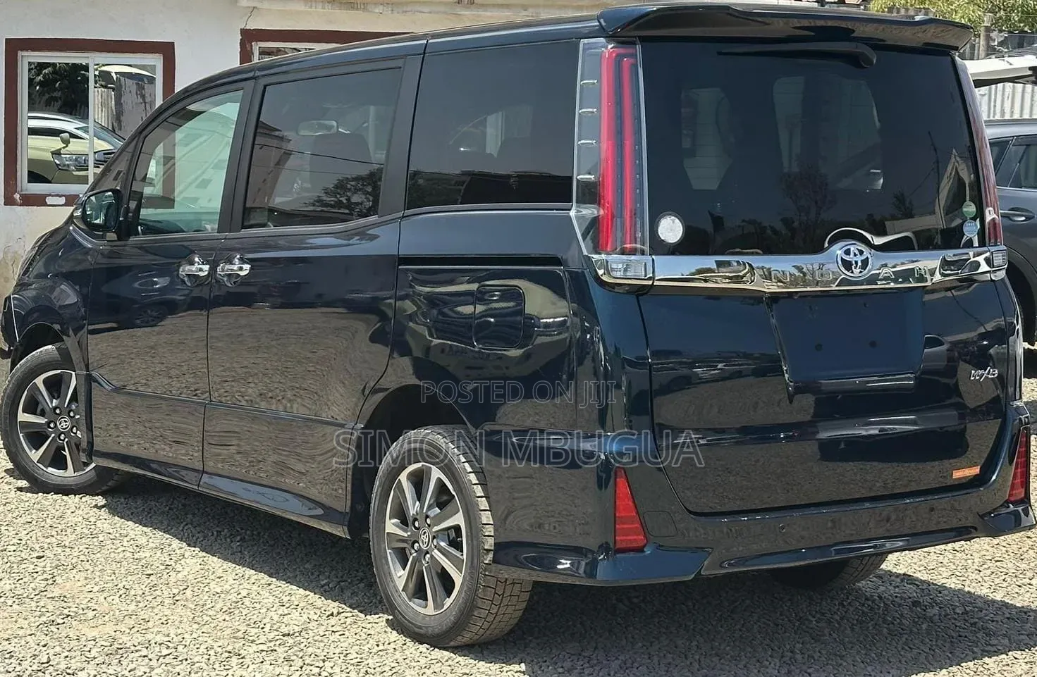 Toyota Noah 2020 Black