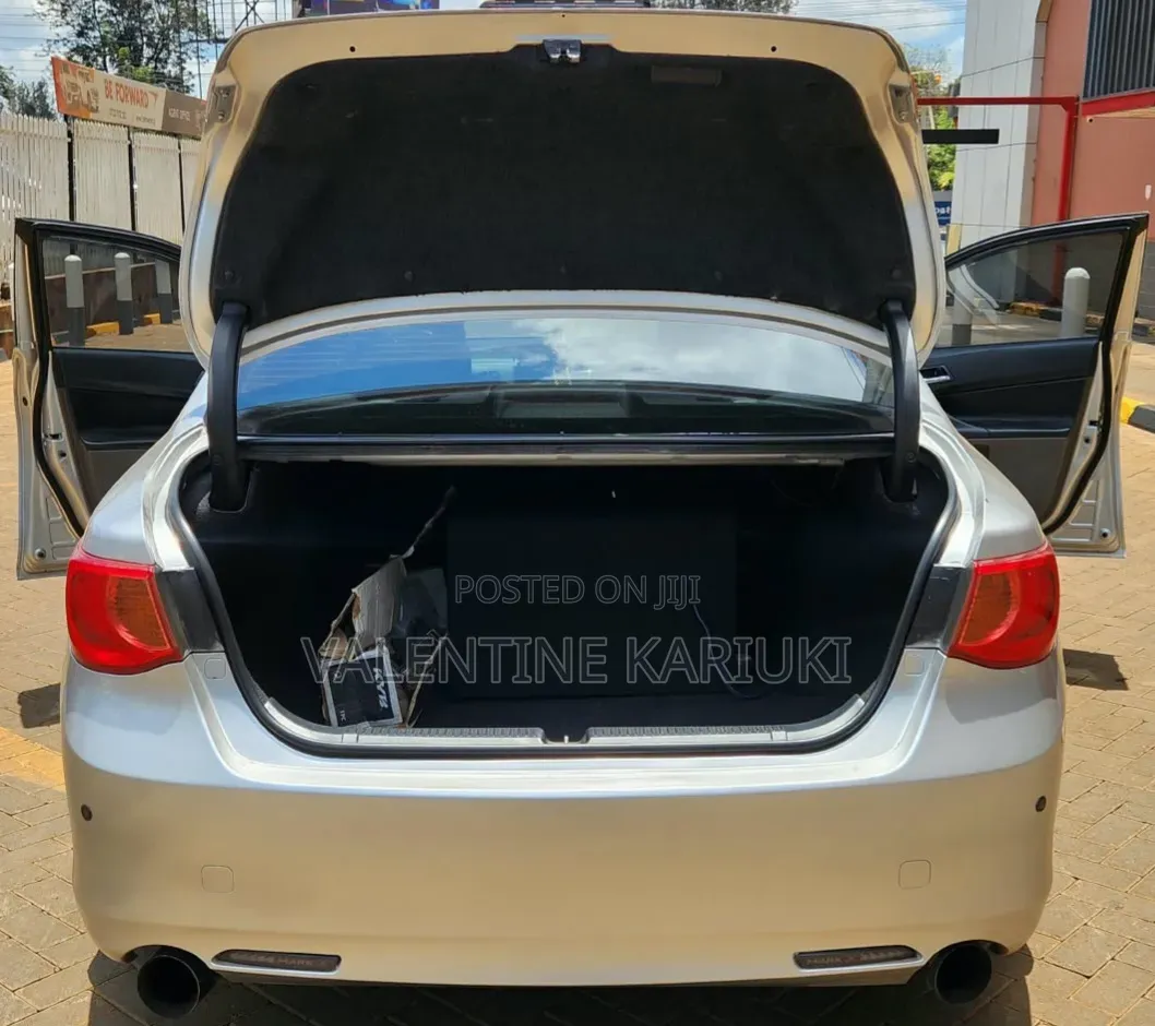 Toyota Mark X 2010 Silver