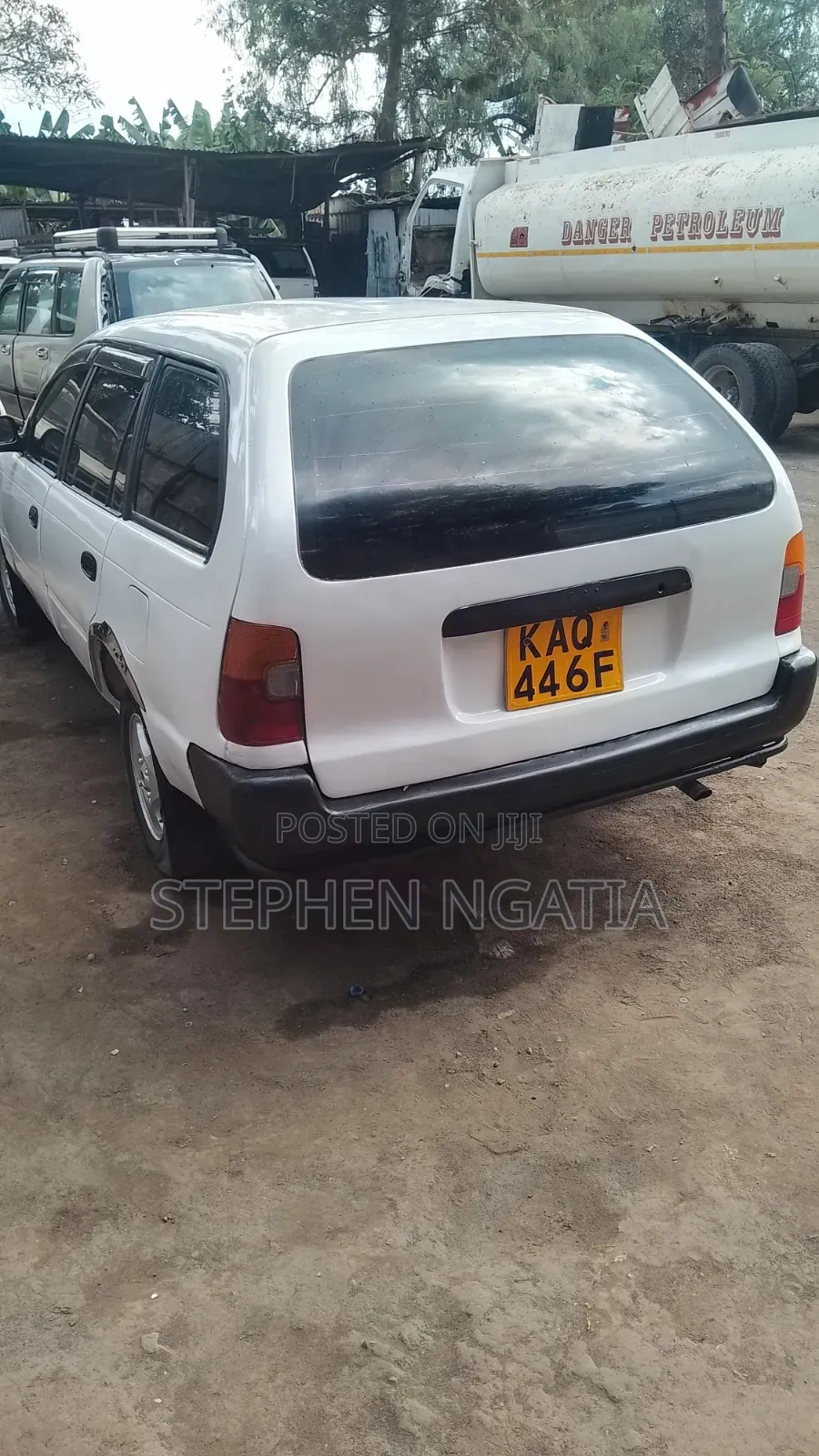 Toyota Corolla 1997 White