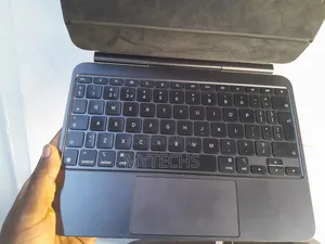 Magic Keyboard A2975